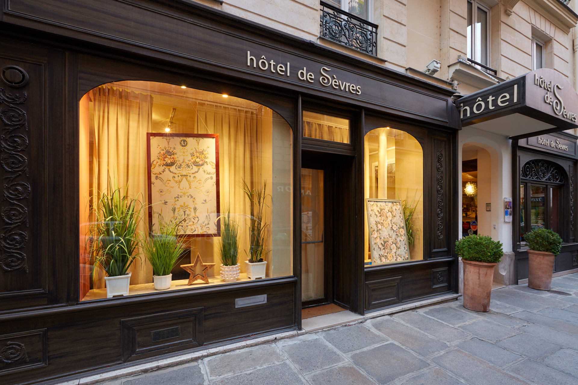 20 Rue De L Abbe Gregoire 75006 Paris Hotel de Sèvres - Site officiel | Quartier Saint Germain - Paris