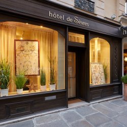 Hotel de Sevres - Localisation